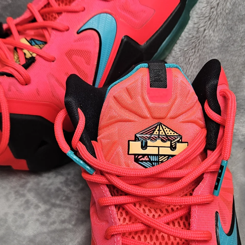 Nike LeBron 11 “Miami Nights” Crimson/Teal Youth 7Y / Women’s 8 (621712-601)